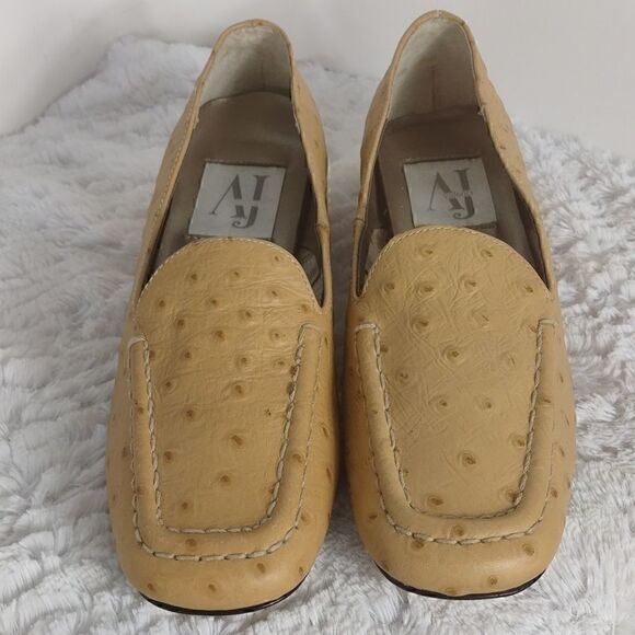 AJ Valenci Woman's Loafers   - Picture 2 of 7